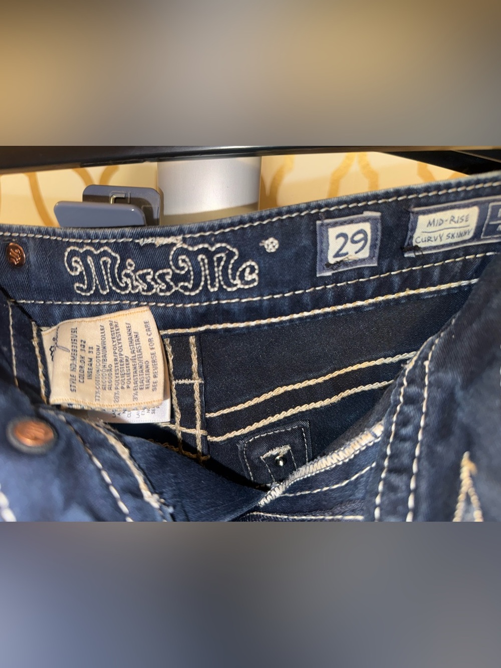 Miss Me Dark Curvy Skinny Jeans 29x33 - Picture 2 of 6